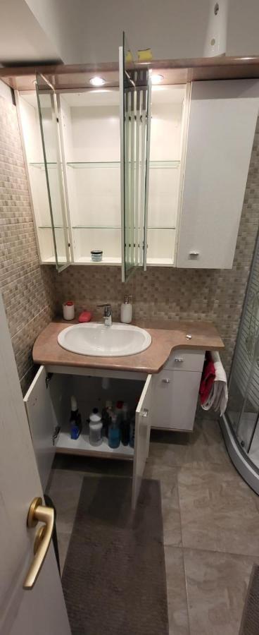 Studio 23 Constantin Brancoveanu, Craiovita, Self Check-In Craiova Luaran gambar